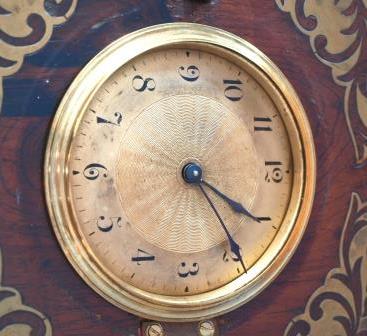 Octagonal wall clock - dial, bezel open